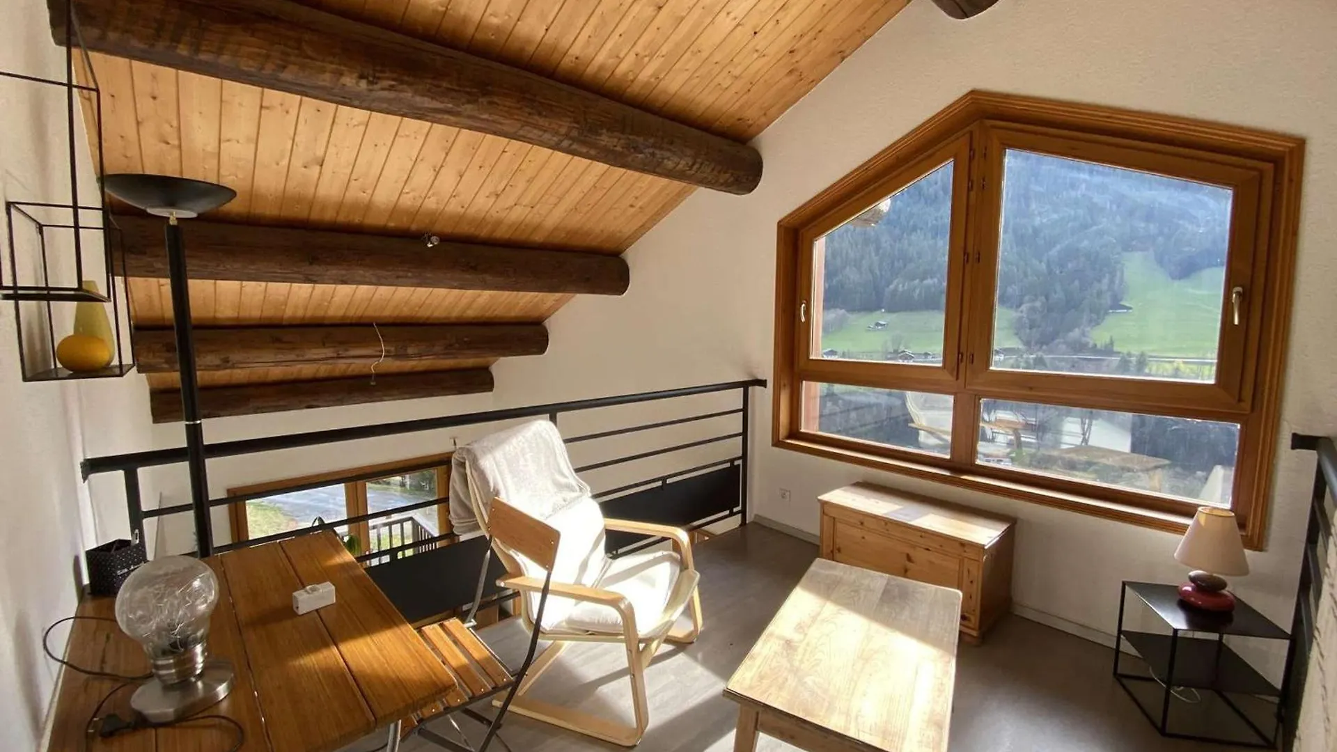 Chalet Spacieux 3 Etages, Cheminee, Garage, Pour 6 Pers, Areches-Beaufort - Fr-1-342-316